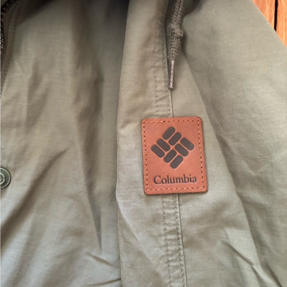 Women’s Columbia jacket - Picture 3 of 5